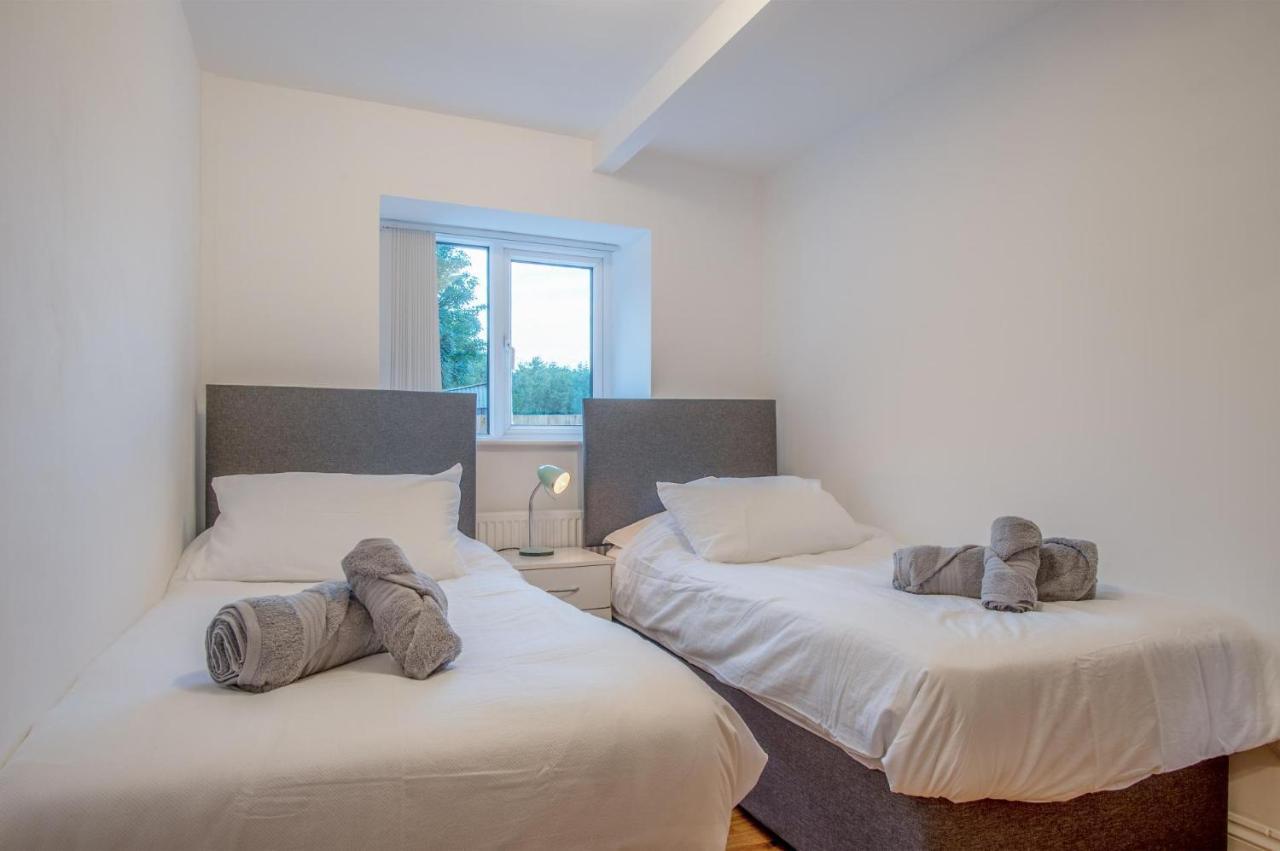 Holloway - 2 Bedroom Cottage - Stepaside Stepaside  Екстериор снимка