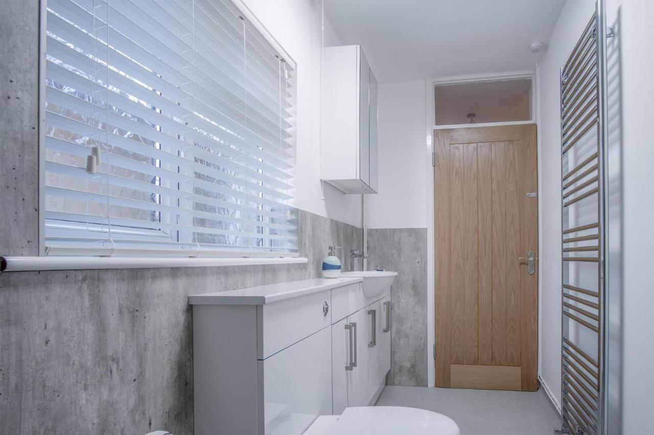 Holloway - 2 Bedroom Cottage - Stepaside Stepaside  Екстериор снимка